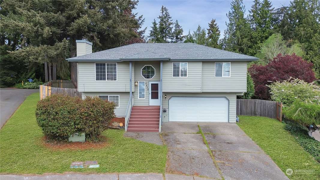 6438 Bronco PL NW, Bremerton, WA 98311