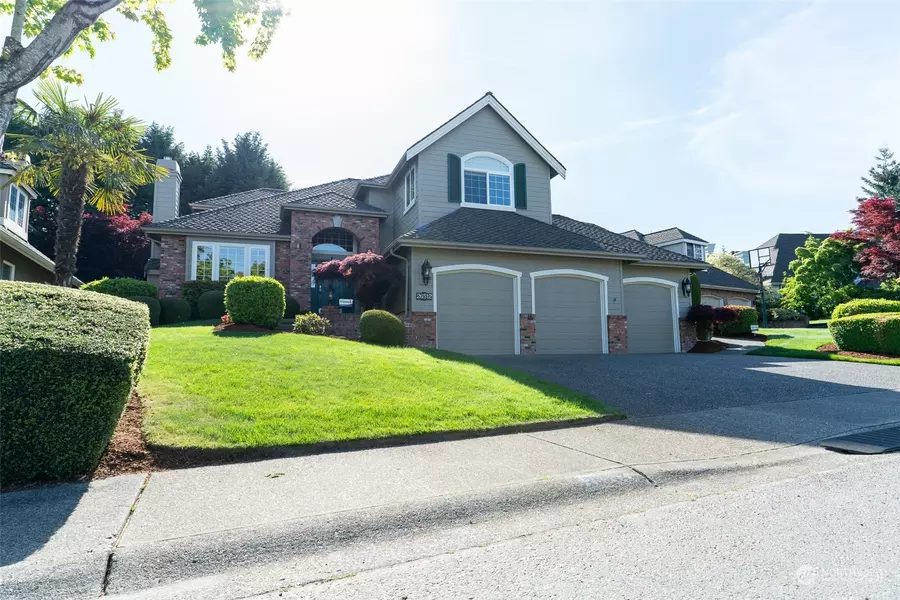 26512 163rd AVE SE, Covington, WA 98042