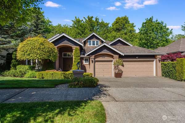 5571 178 AVE SE, Bellevue, WA 98006