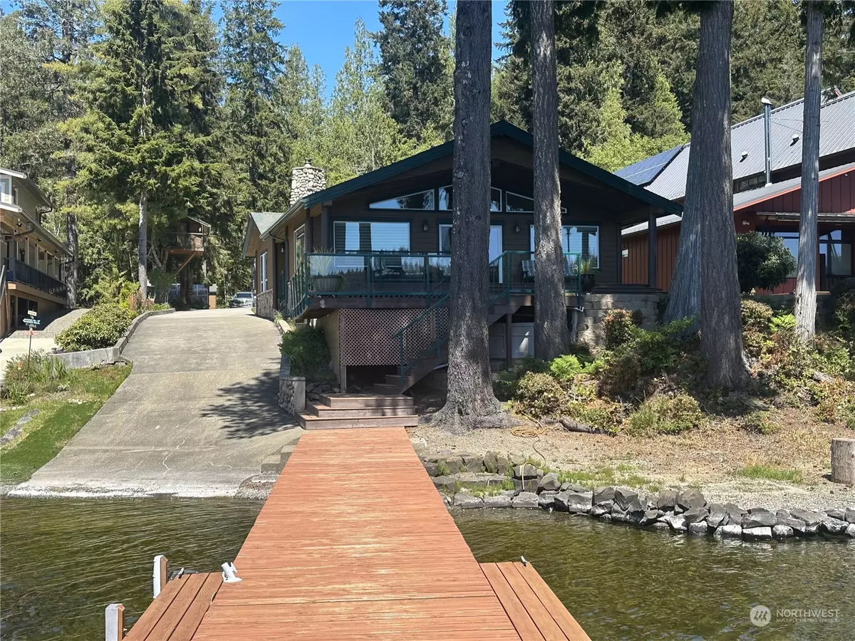 Grapeview, WA 98546,1740 E Mason Lake DR