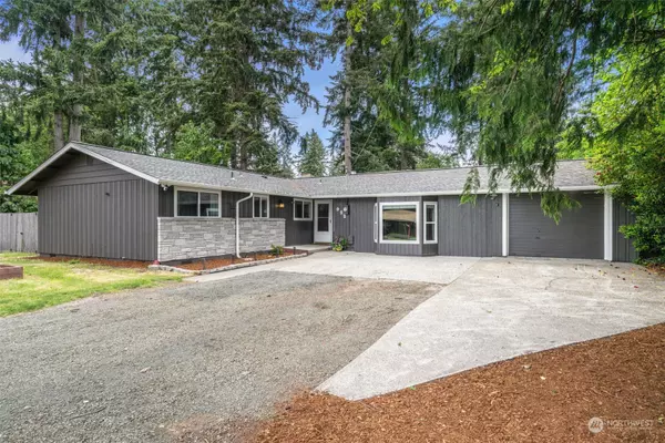 922 Spruce ST SE, Olympia, WA 98513