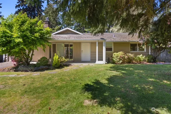 2643 106th AVE NE, Bellevue, WA 98004