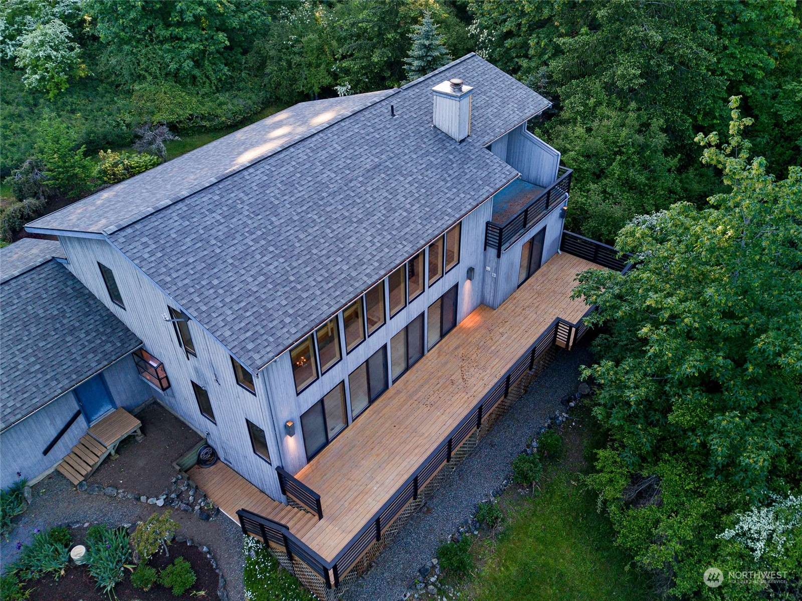 11 Snowberry LN, Friday Harbor, WA 98250