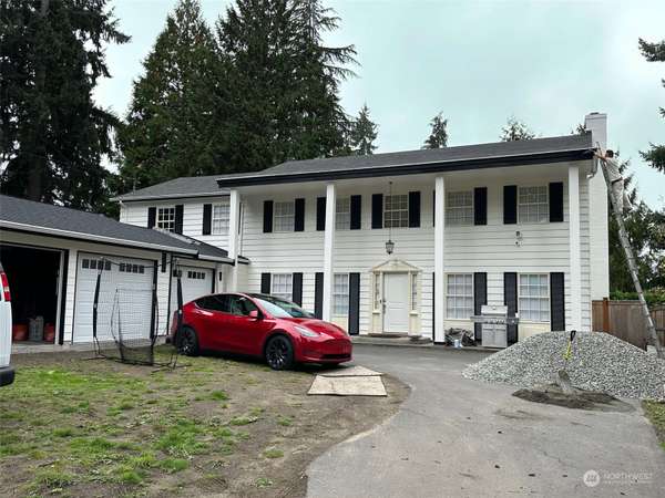 4245 90th AVE SE, Mercer Island, WA 98040