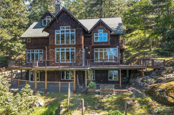 2270 Spring Point RD, Orcas Island, WA 98243