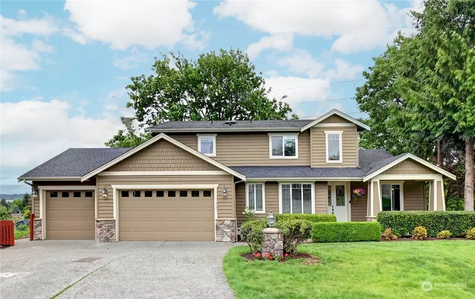 16521 124th AVE NE, Bothell, WA 98011