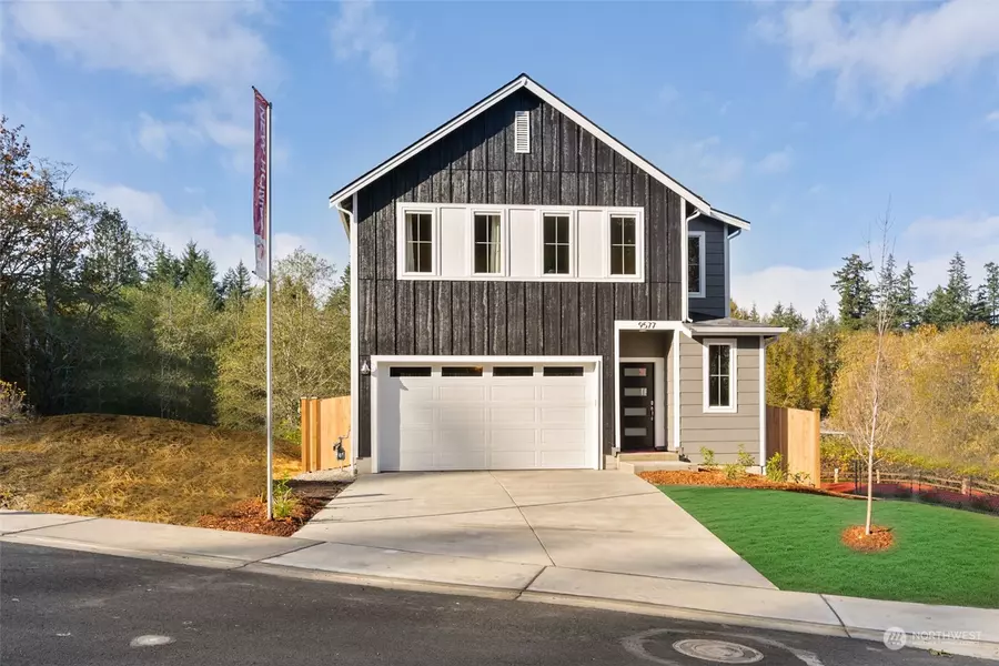 21 NE Shadowhawk LN, Bremerton, WA 98311