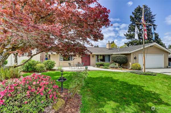 1009 147th AVE SE, Bellevue, WA 98007