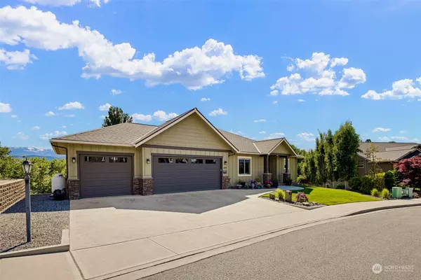 309 Stoneridge DR, East Wenatchee, WA 98802
