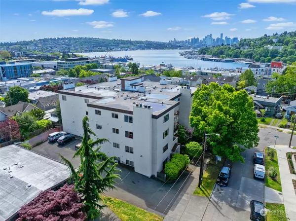 3600 Whitman AVE N #401, Seattle, WA 98103