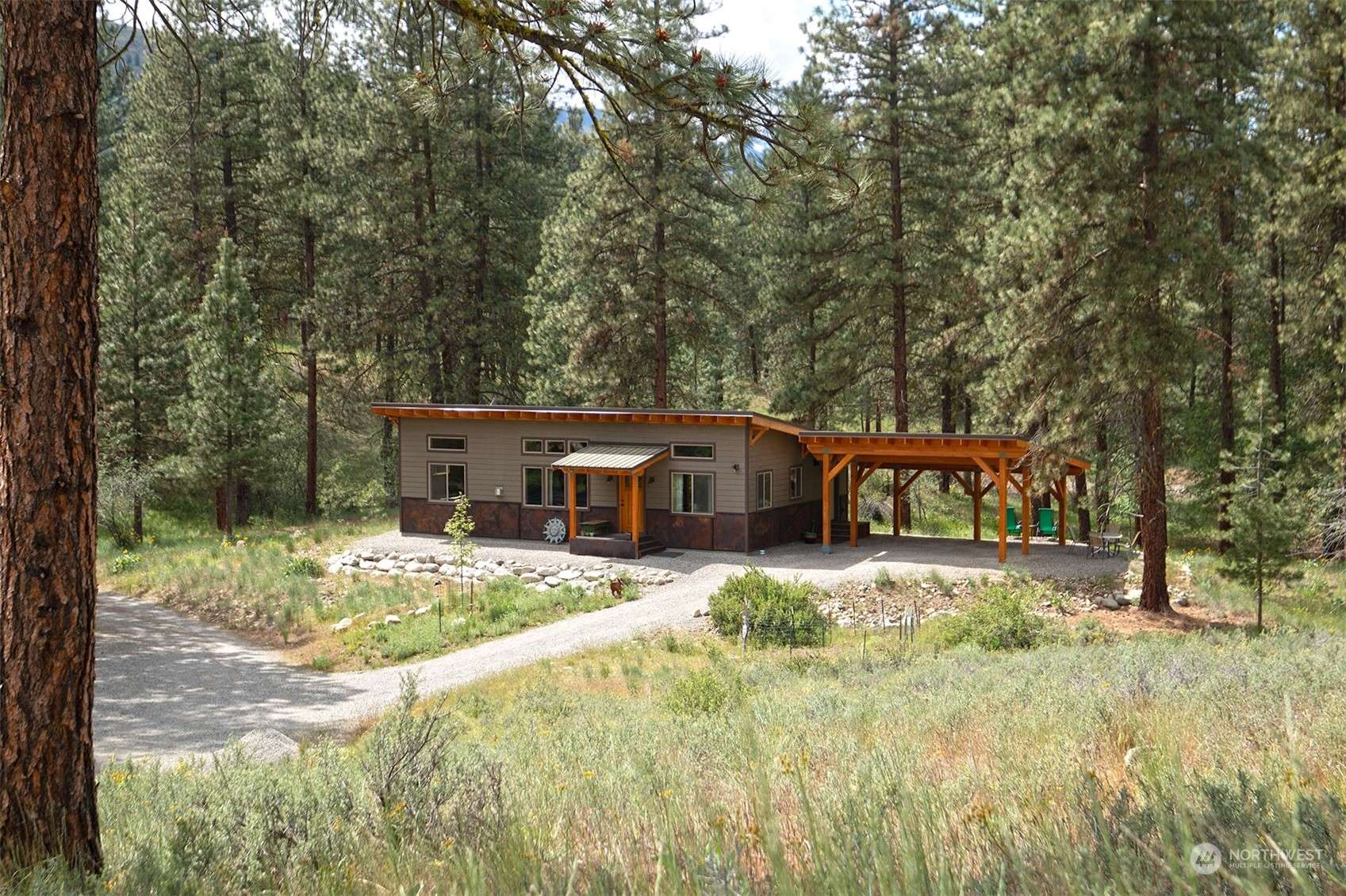 13 Pinto RD, Winthrop, WA 98862