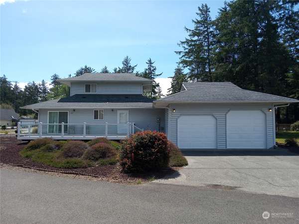 838 Bay View CT SE, Ocean Shores, WA 98569