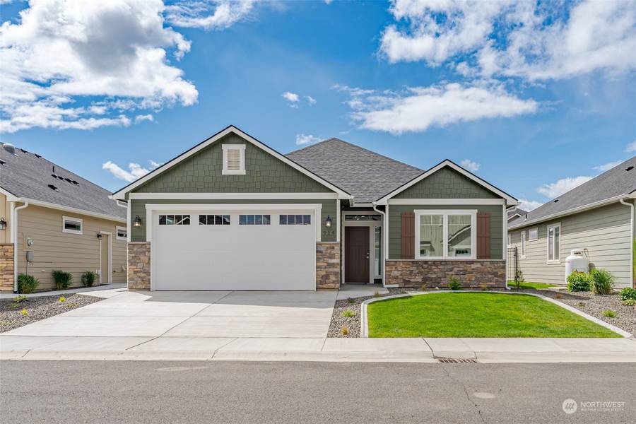 914 N M LOOP SW, Quincy, WA 98848