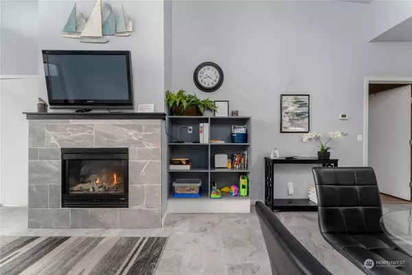 Chelan, WA 98816,2220 W Woodin AVE #407