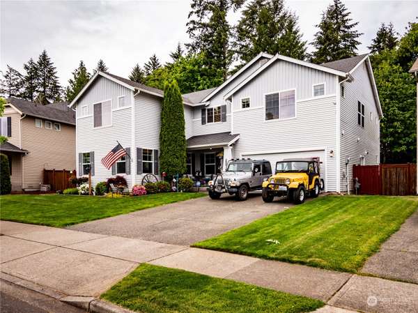 1533 Sinclair DR, Dupont, WA 98327