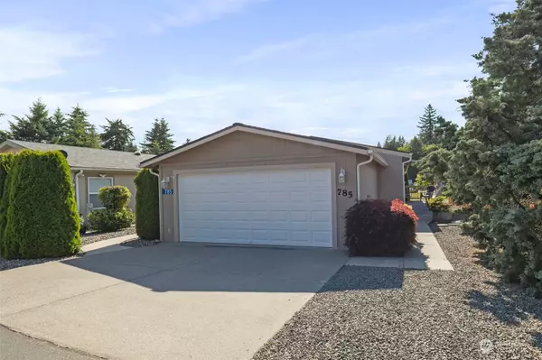 785 NE Reeds Meadow LN, Bremerton, WA 98311