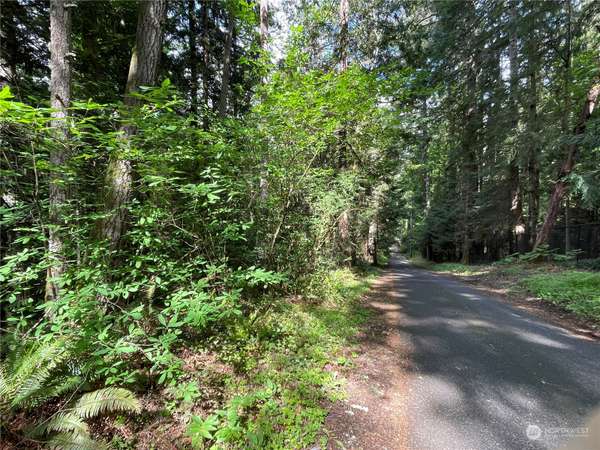 0 Lot 2 NE Sanwick PL, Bainbridge Island, WA 98110