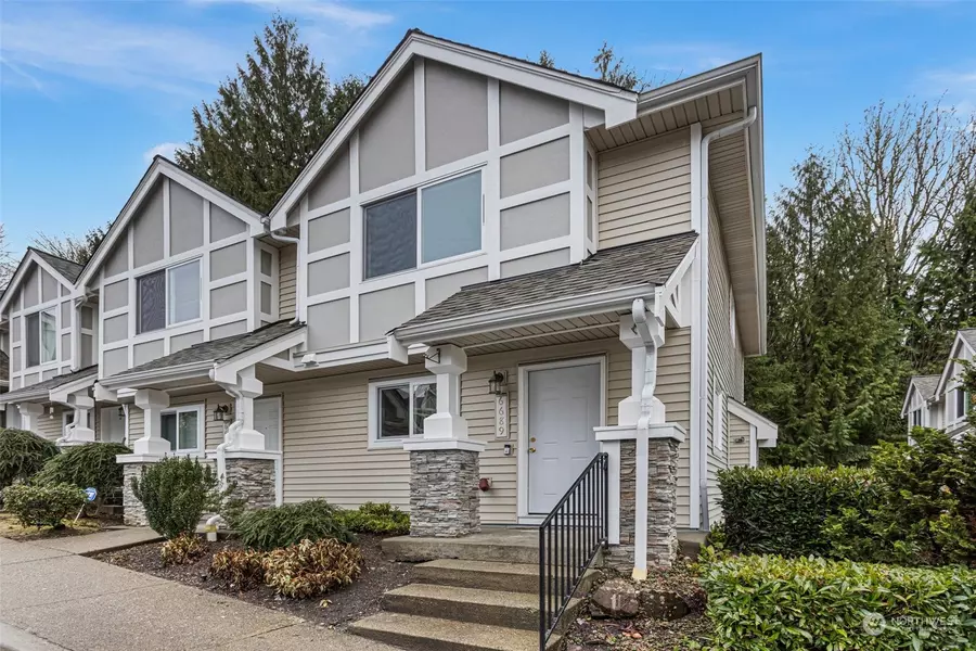 6689 SE Cougar Mountain WAY, Bellevue, WA 98006