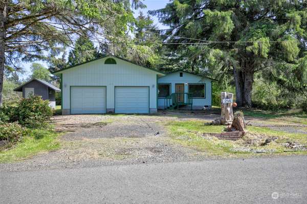 214 S Narwhal LOOP SW, Ocean Shores, WA 98569