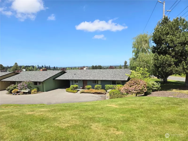 1301 S 3rd AVE #4A, Sequim, WA 98382