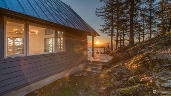 Orcas Island, WA 98245,448 Saddle LN