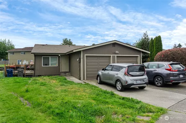 Auburn, WA 98002,1837 C PL SE #A&B