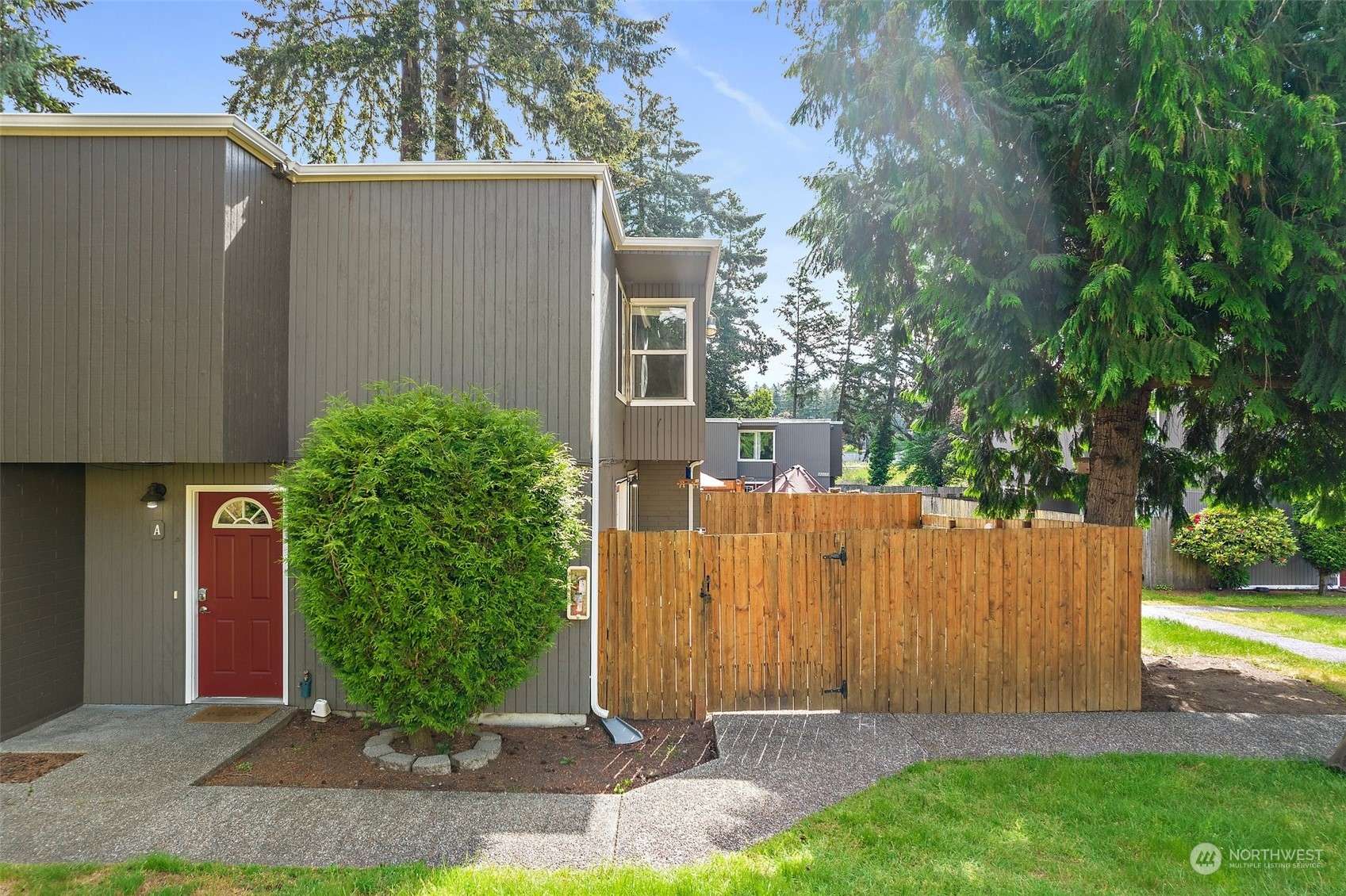 13051 Pacific HWY SW, Lakewood, WA 98499