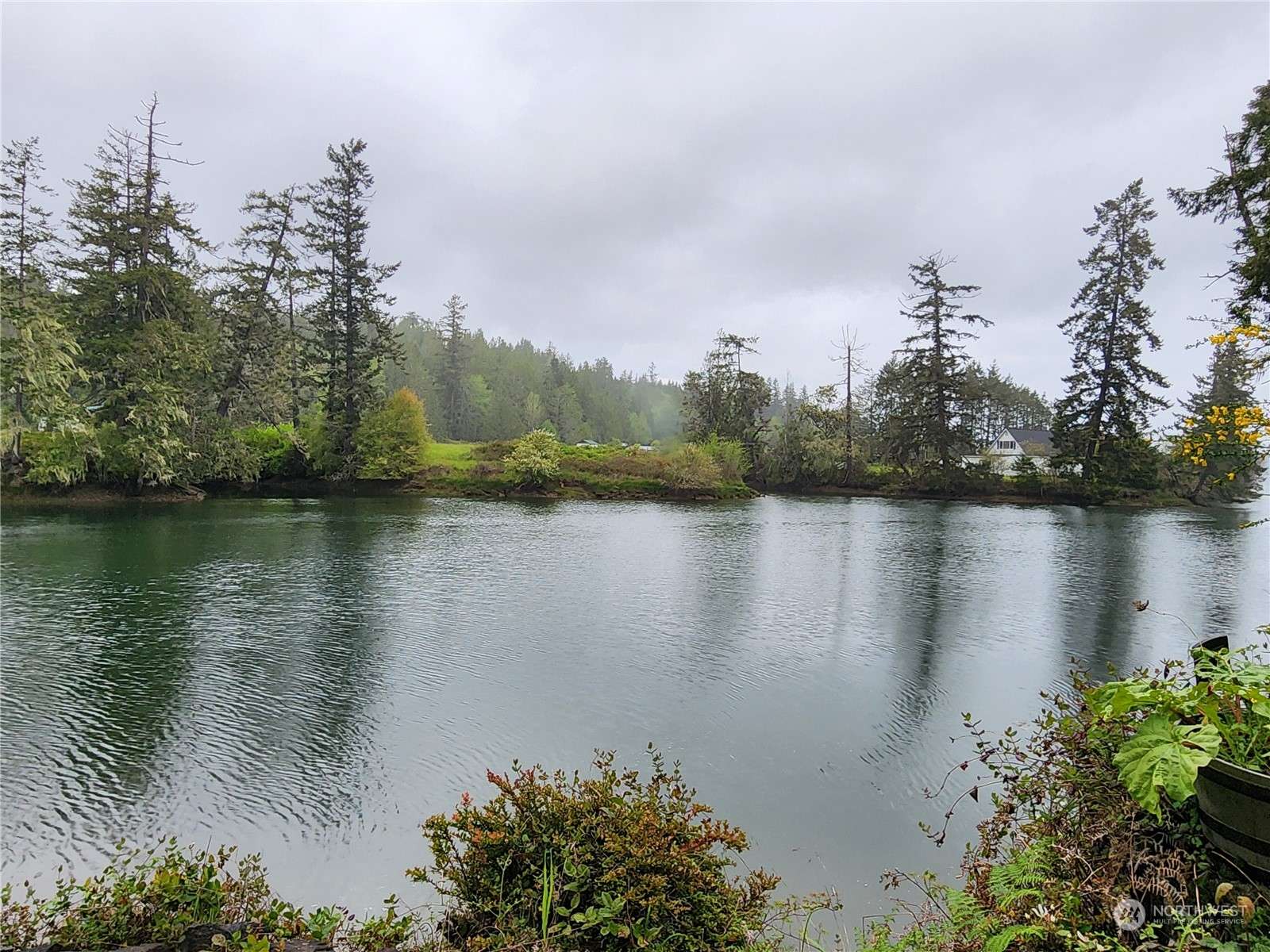 Shelton, WA 98584,161 E Geist Point DR