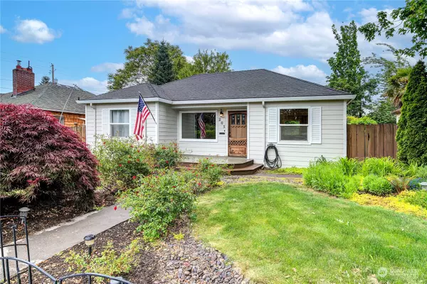 205 NW 41st ST, Vancouver, WA 98660