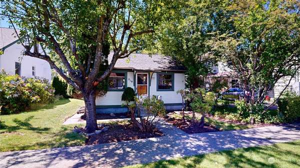 219 S 10th ST, Mount Vernon, WA 98274