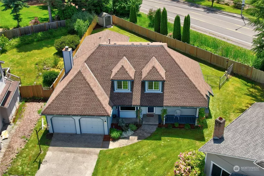 23914 138th AVE SE, Kent, WA 98042