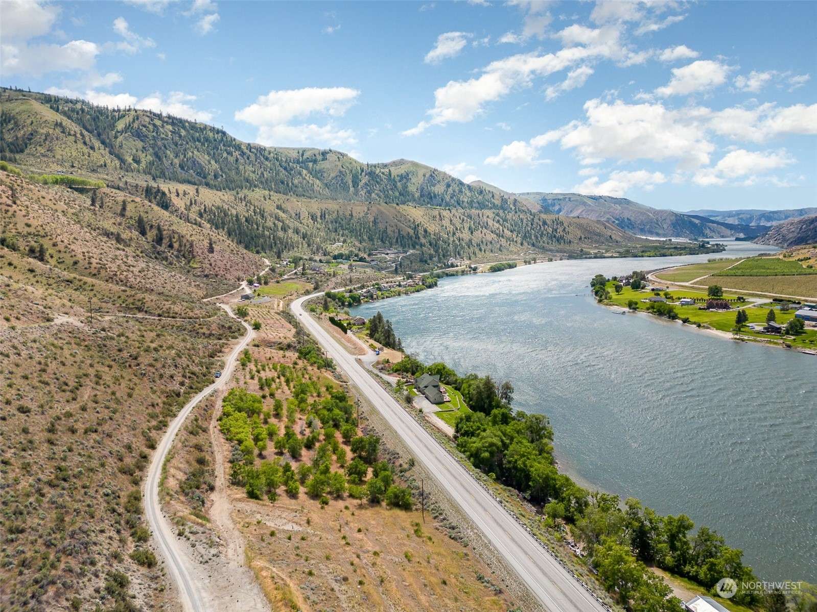 0 x Riverview RD, Orondo, WA 98843
