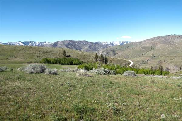 2 Truman RD, Methow, WA 98834