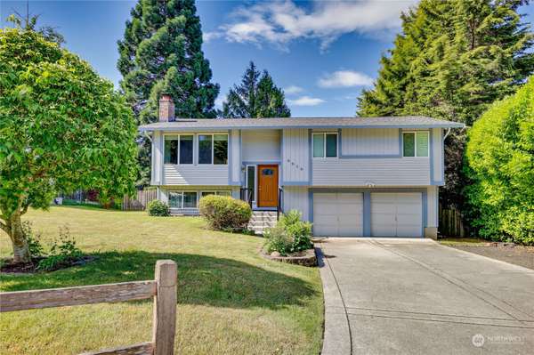 2910 Osiris CT NE, Bremerton, WA 98311