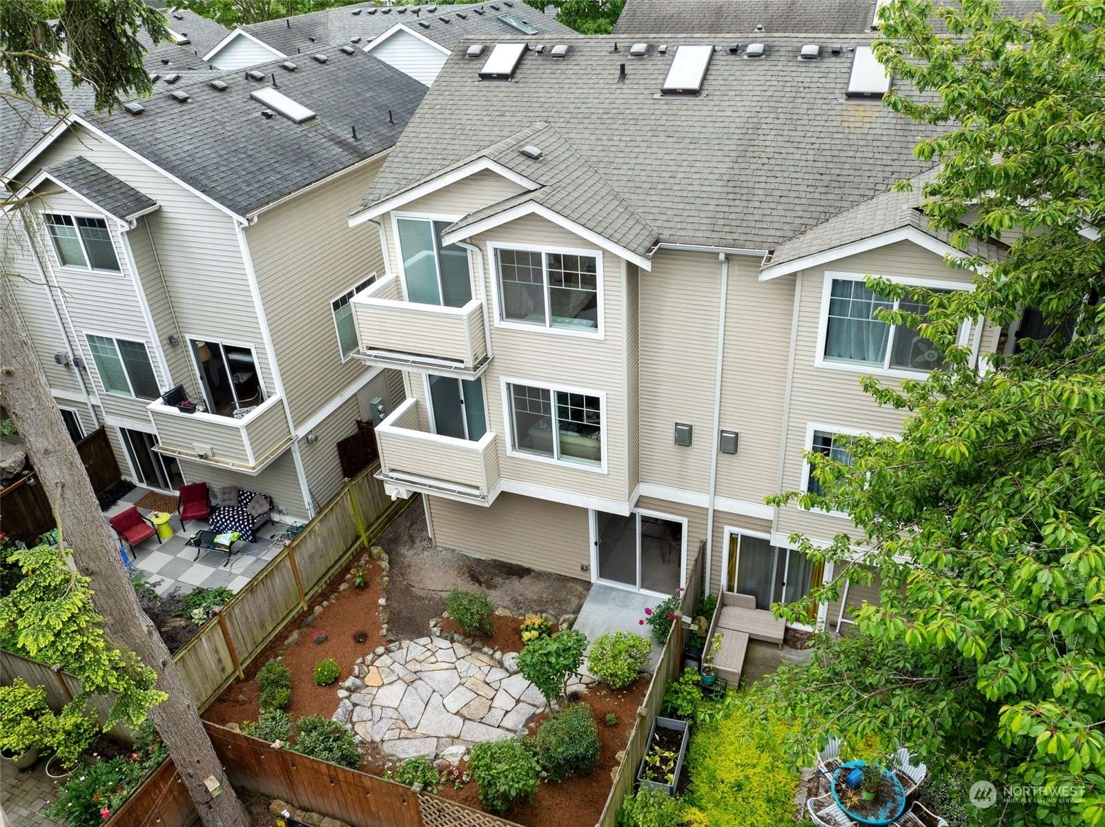 8548 Midvale Ave N #A, Seattle, WA 98103