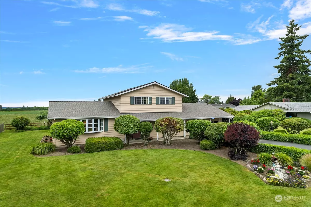 Mount Vernon, WA 98273,15382 Cottonwood LN