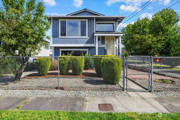 3964 S Eddy, Seattle, WA 98118