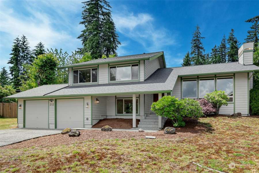 313 160th PL SE, Bothell, WA 98012