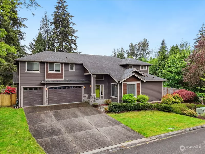 7921 NE 193rd Place, Kenmore, WA 98028