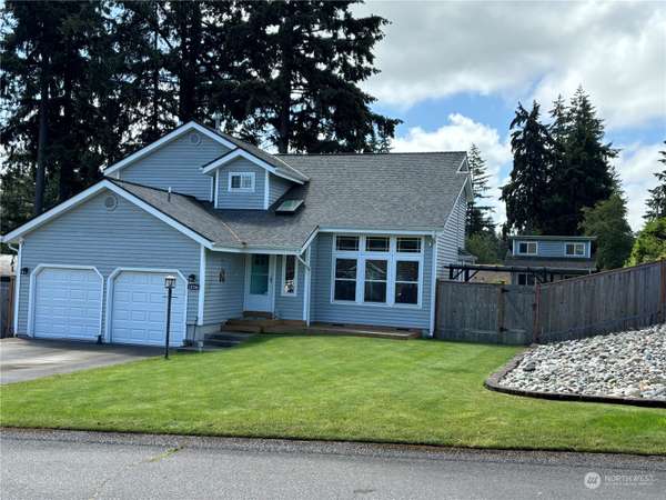 10206 107th Street Ct SW, Lakewood, WA 98498