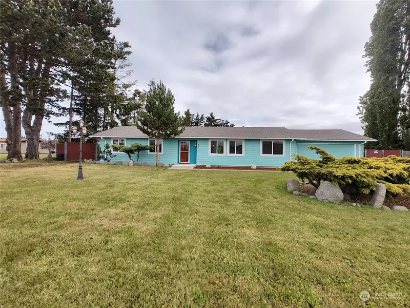 70 Mountain View DR, Sequim, WA 98382