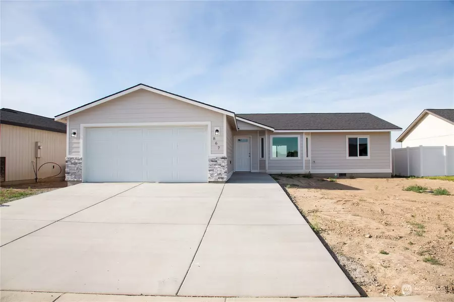 867 E Casacde, Othello, WA 99344