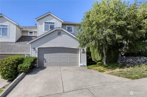 556 S 51st CT, Renton, WA 98055