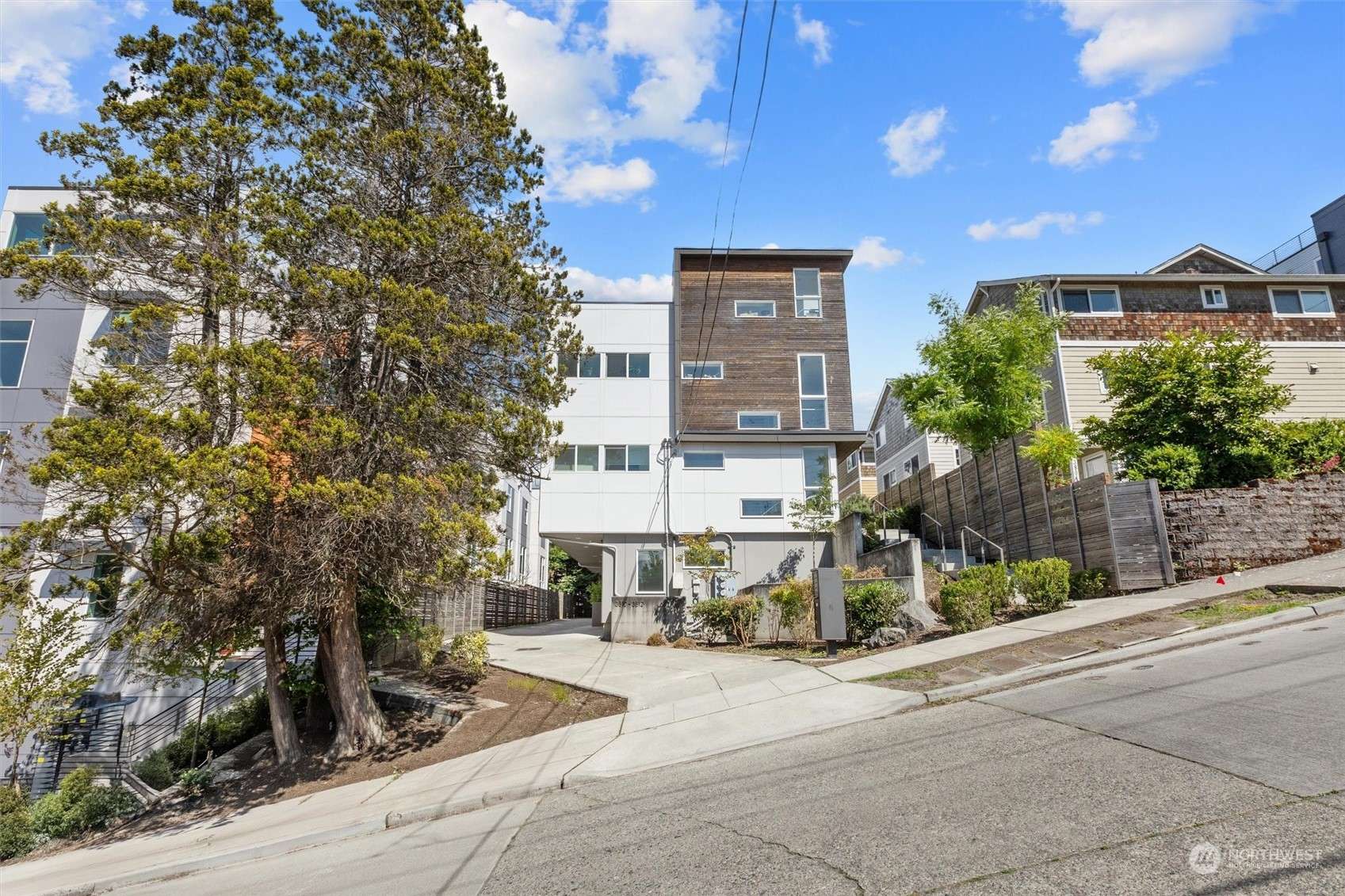 3810 13th AVE W #A, Seattle, WA 98119