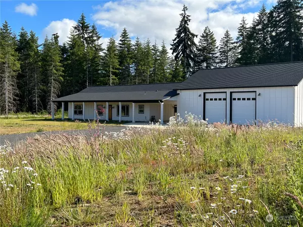 149 Savannah LN, Winlock, WA 98596