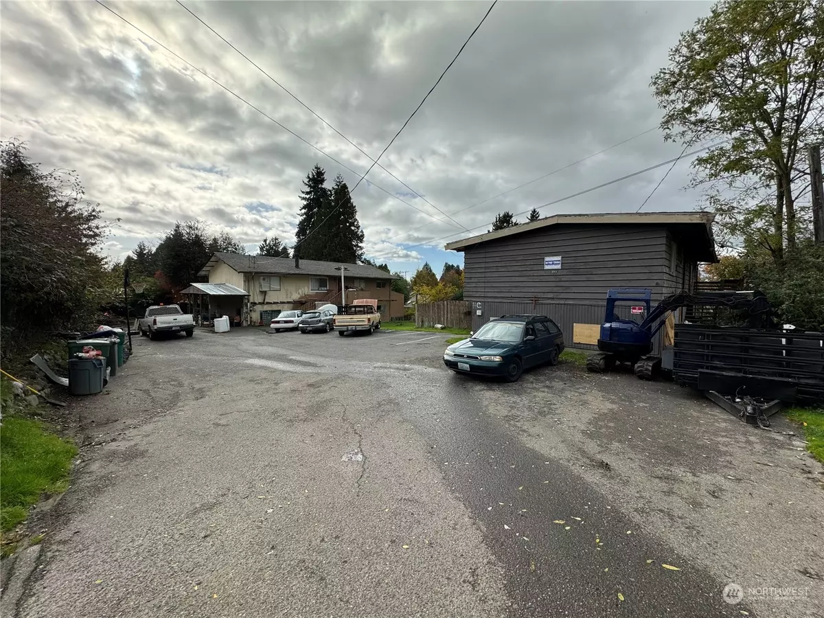 Seattle, WA 98146,11059 24th PL SW