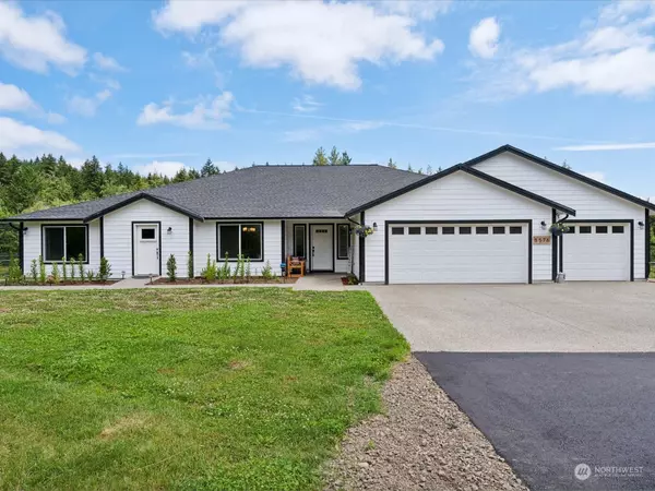 5576 NE Anderson Hill RD, Silverdale, WA 98383