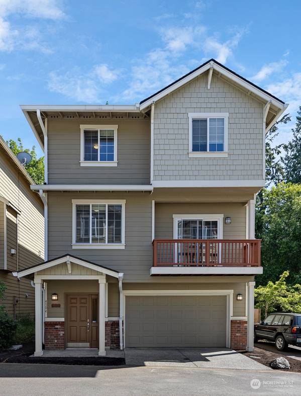 4504 152nd PL SW, Lynnwood, WA 98087