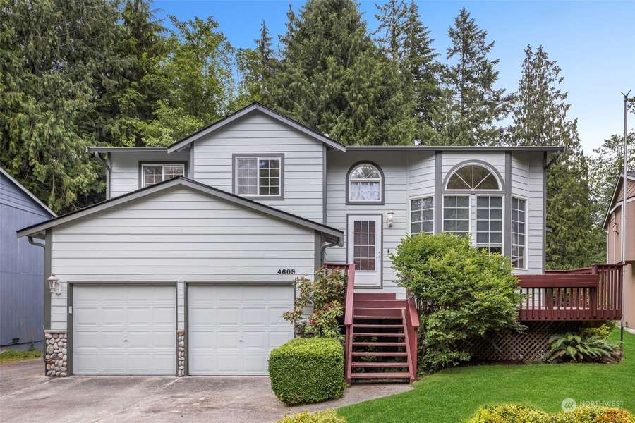 4609 NE 76th Dr, Marysville, WA 98270