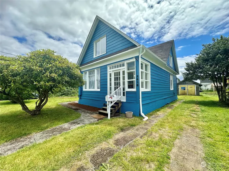 2616 Aberdeen AVE, Hoquiam, WA 98550